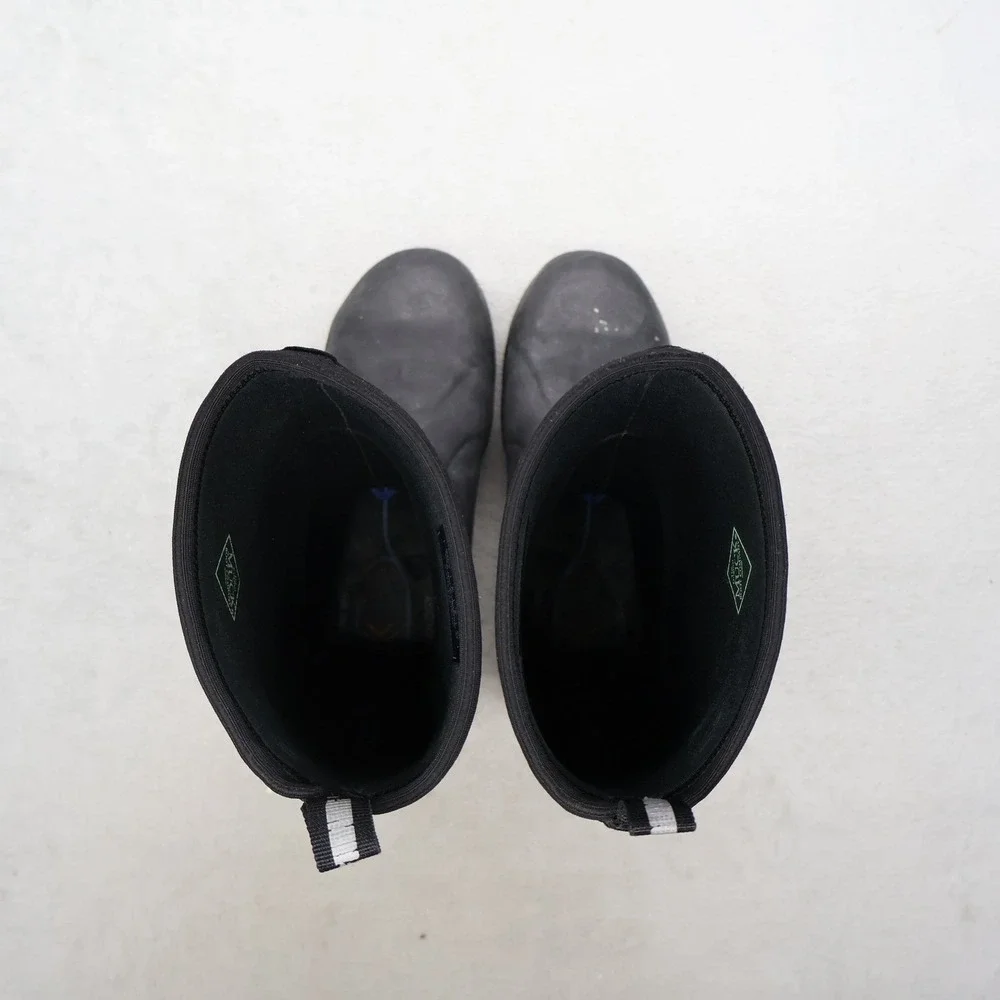 Muck Unisex M9 W10 Rain Boots Black Chore Steel Toe Waterproof Utility 010022